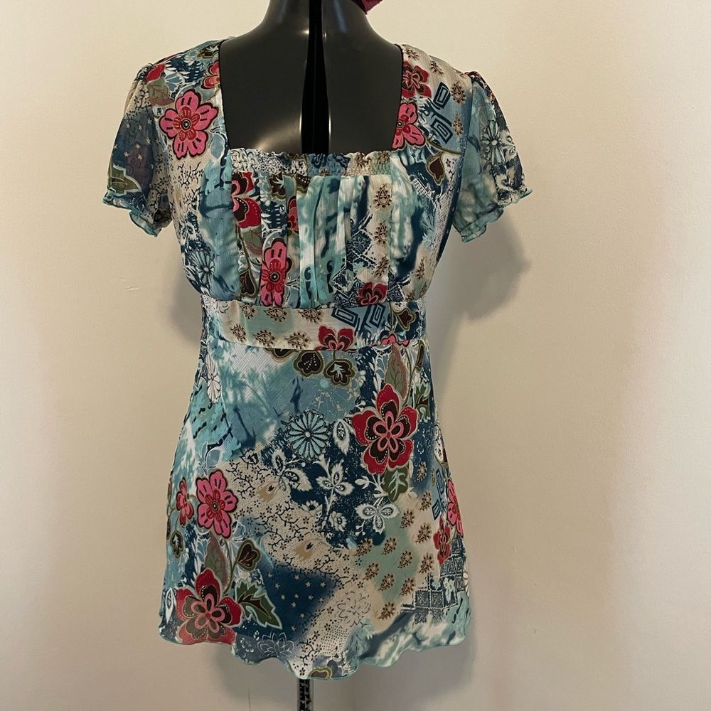 Dress Barn Lined Short Sleeve Tie Back Womens Top Size Small
